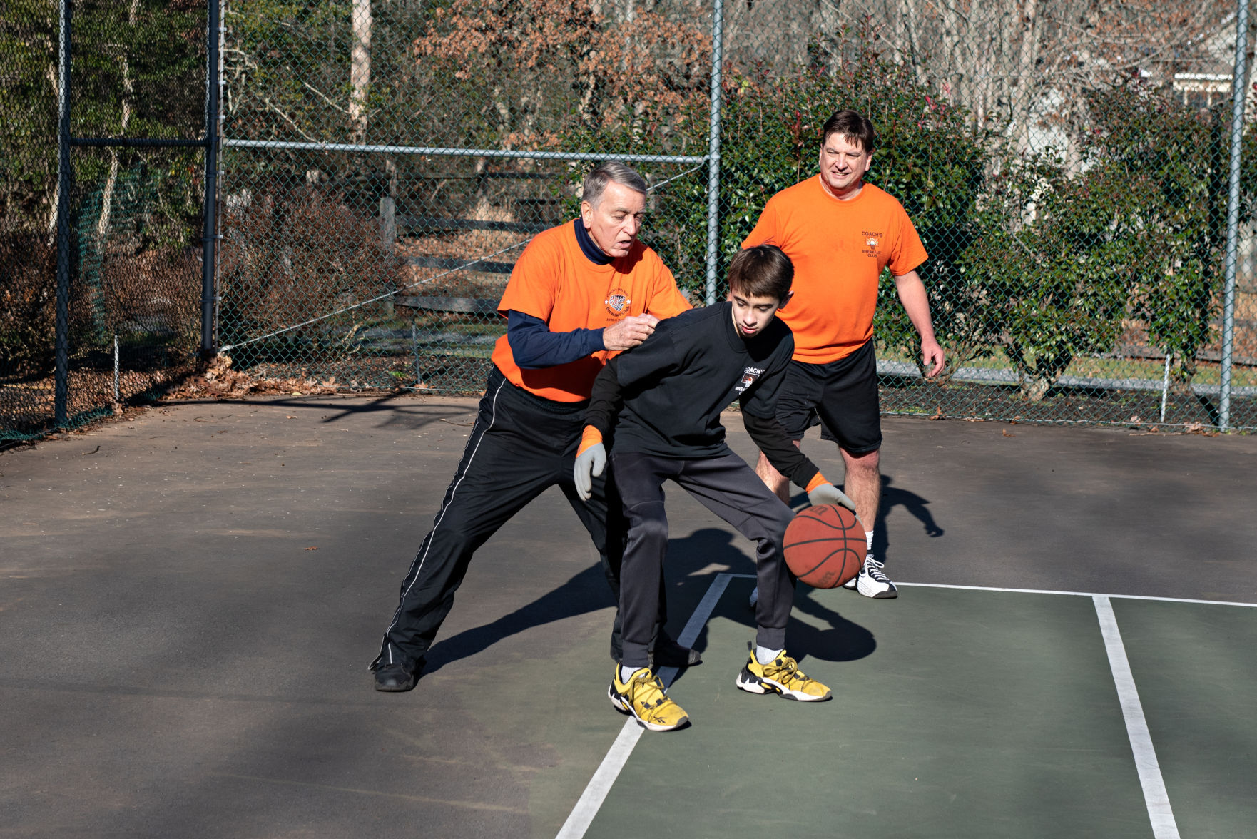 010321_nws_50hoopsclub